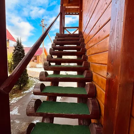 у бойка Дом отдыха